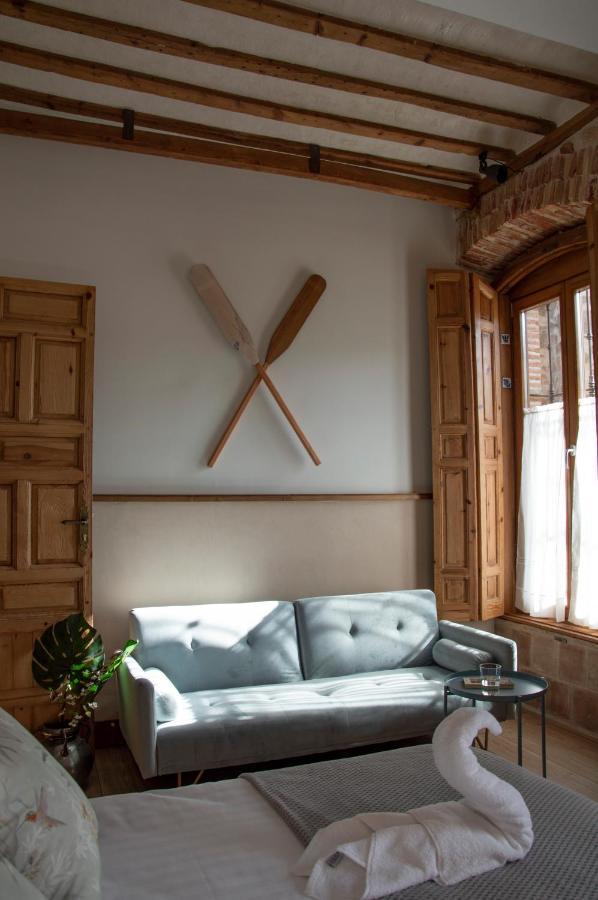 La Casa Del Medico Hosteria Rural Urda Exteriér fotografie